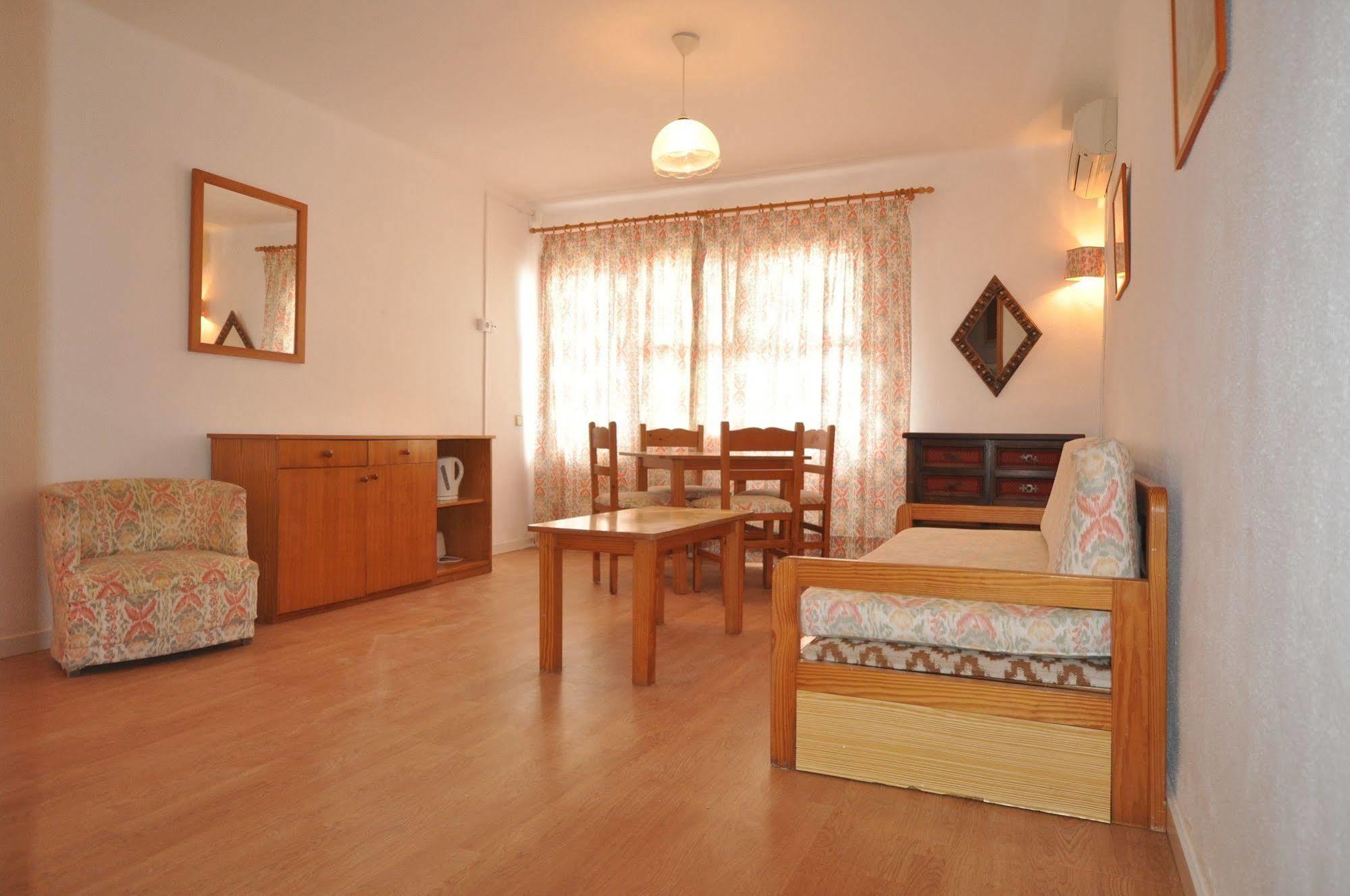 Apartamentos Cala D'Or Park PMI Buitenkant foto